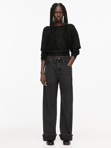 Pull&Bear Voľný strih Džínsy - Čierna