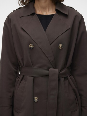 VERO MODA Tussenmantel 'CHLOE ' in Bruin