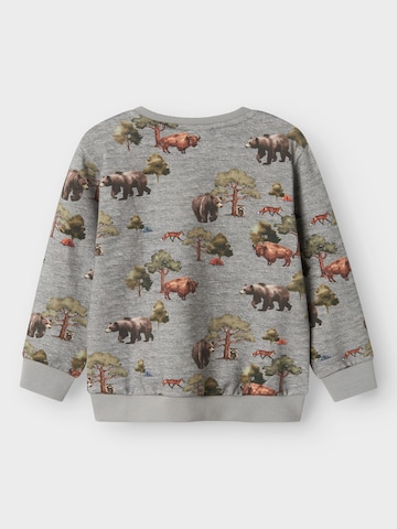 NAME IT Sweatshirt i grå
