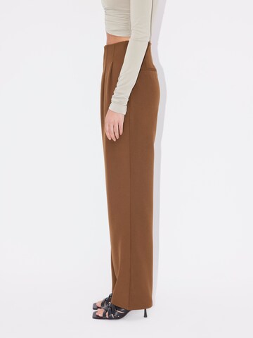 LeGer by Lena Gercke Wide leg Bandplooibroek 'Shanice' in Bruin