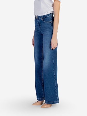 Bootcut Jean 'B.UP GOOD FLARE H.W. UA6160 D0264' Liu Jo en bleu