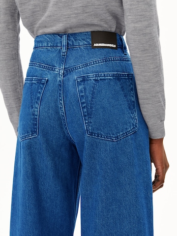 ARMEDANGELS Loosefit Jeans ASTRAEAAS WIDE in Blau