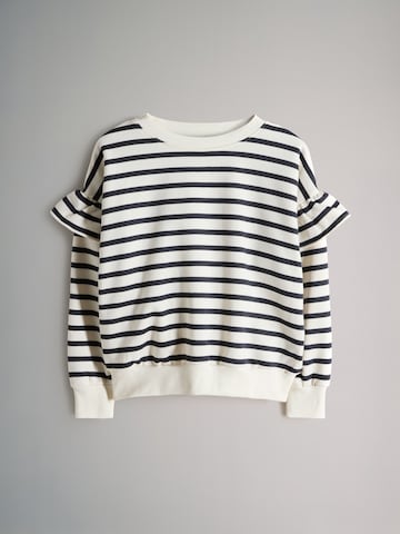 The Set Set in Beige