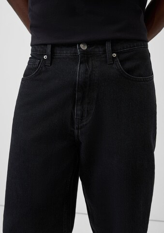 QS Regular Jeans in Schwarz