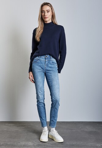 STREET ONE Slimfit Jeans i blå