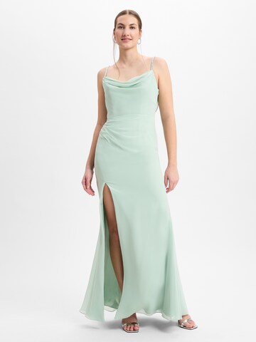 Luxuar Fashion Evening Dress ' ' in Green: front