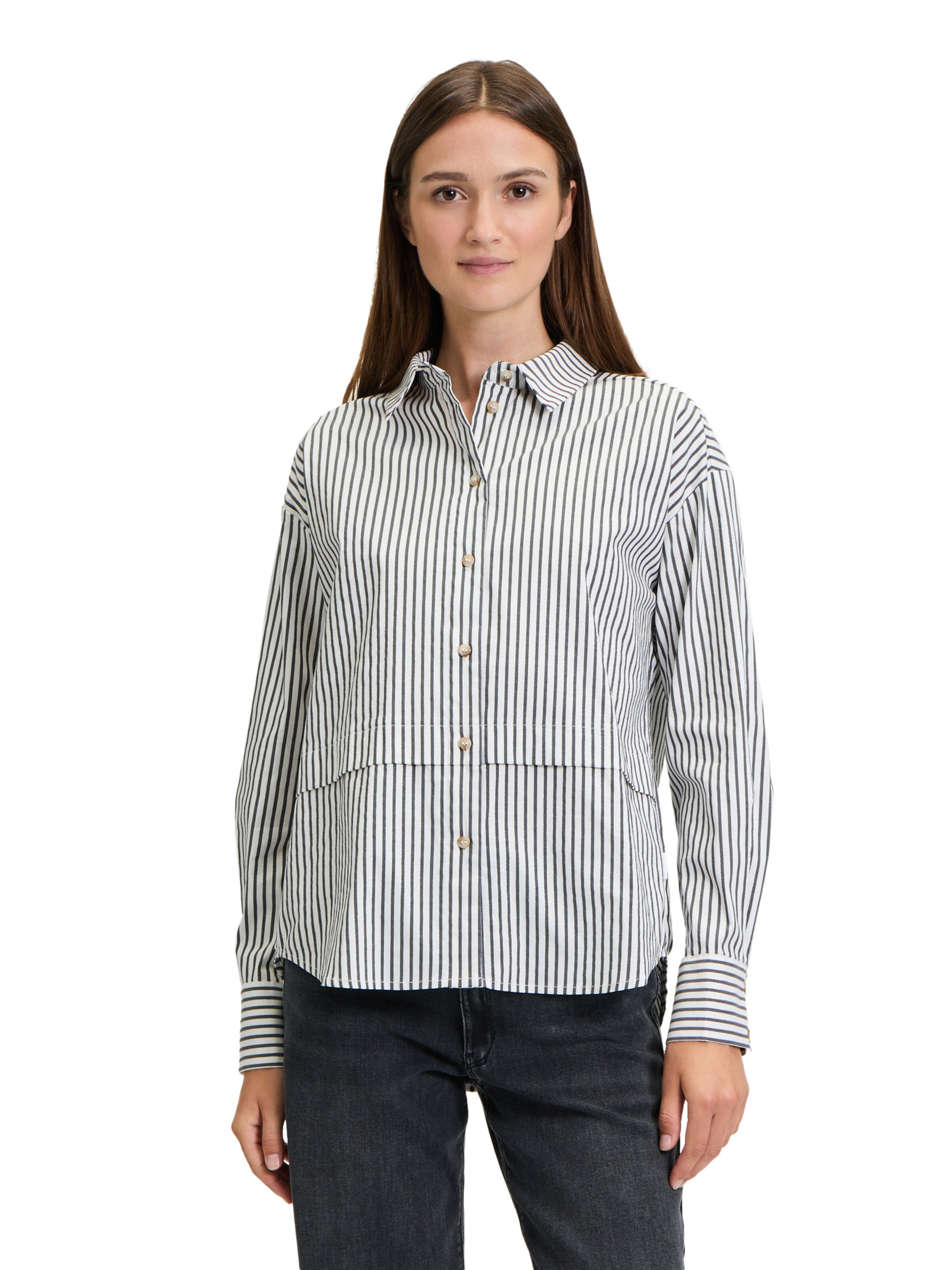 Betty & Co Blouse in White: front