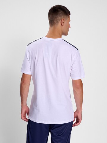 T-Shirt fonctionnel 'AUTHENTIC' Hummel en blanc