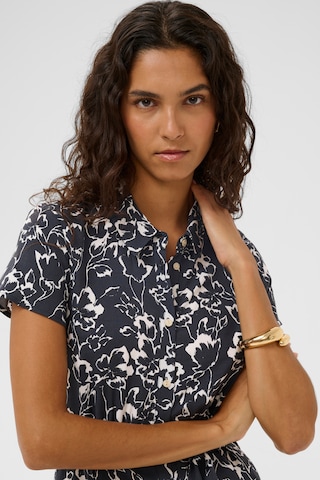 SOAKED IN LUXURY Blusekjole 'Arjana' i sort