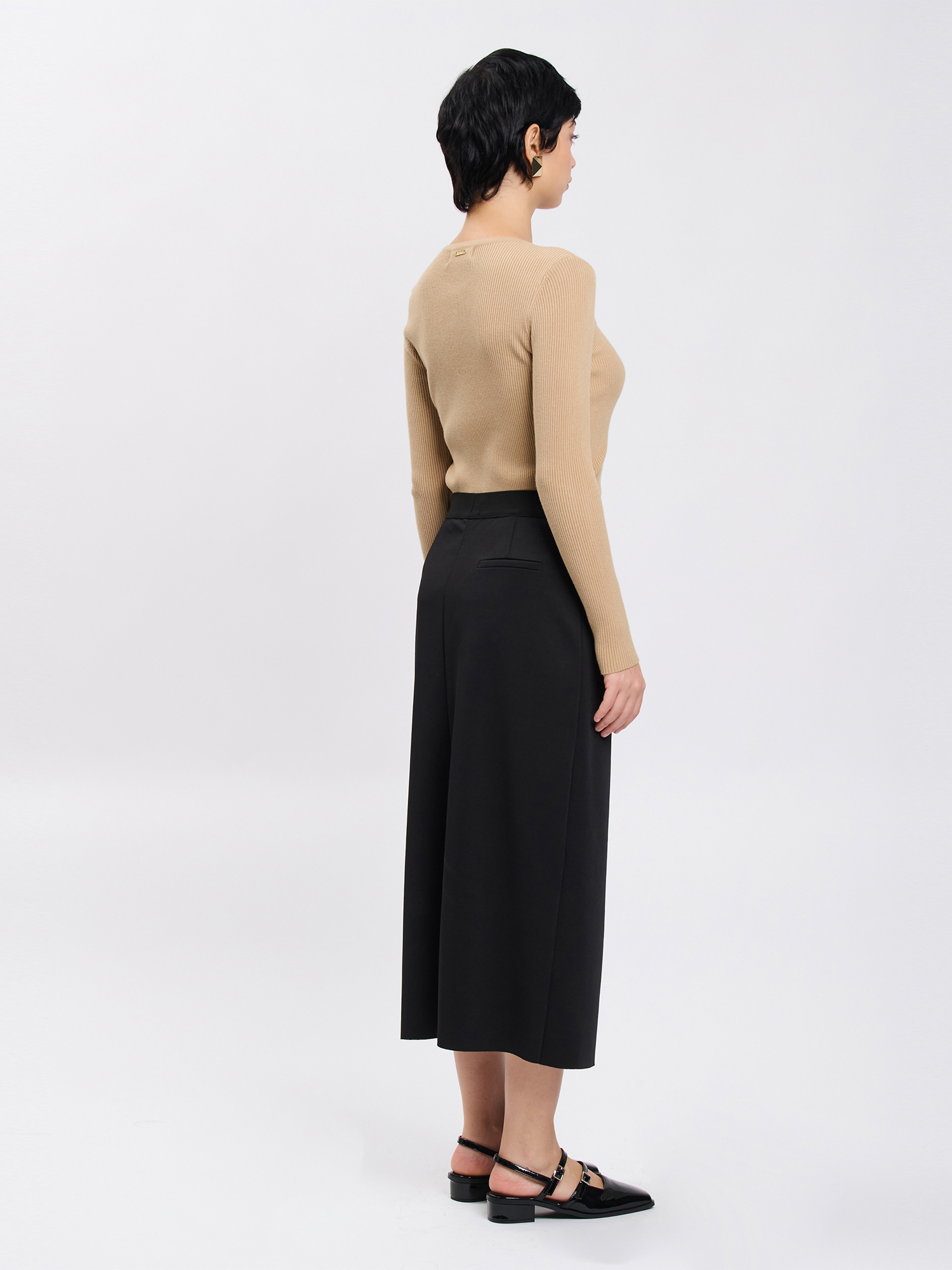 Influencer Skirt in Black