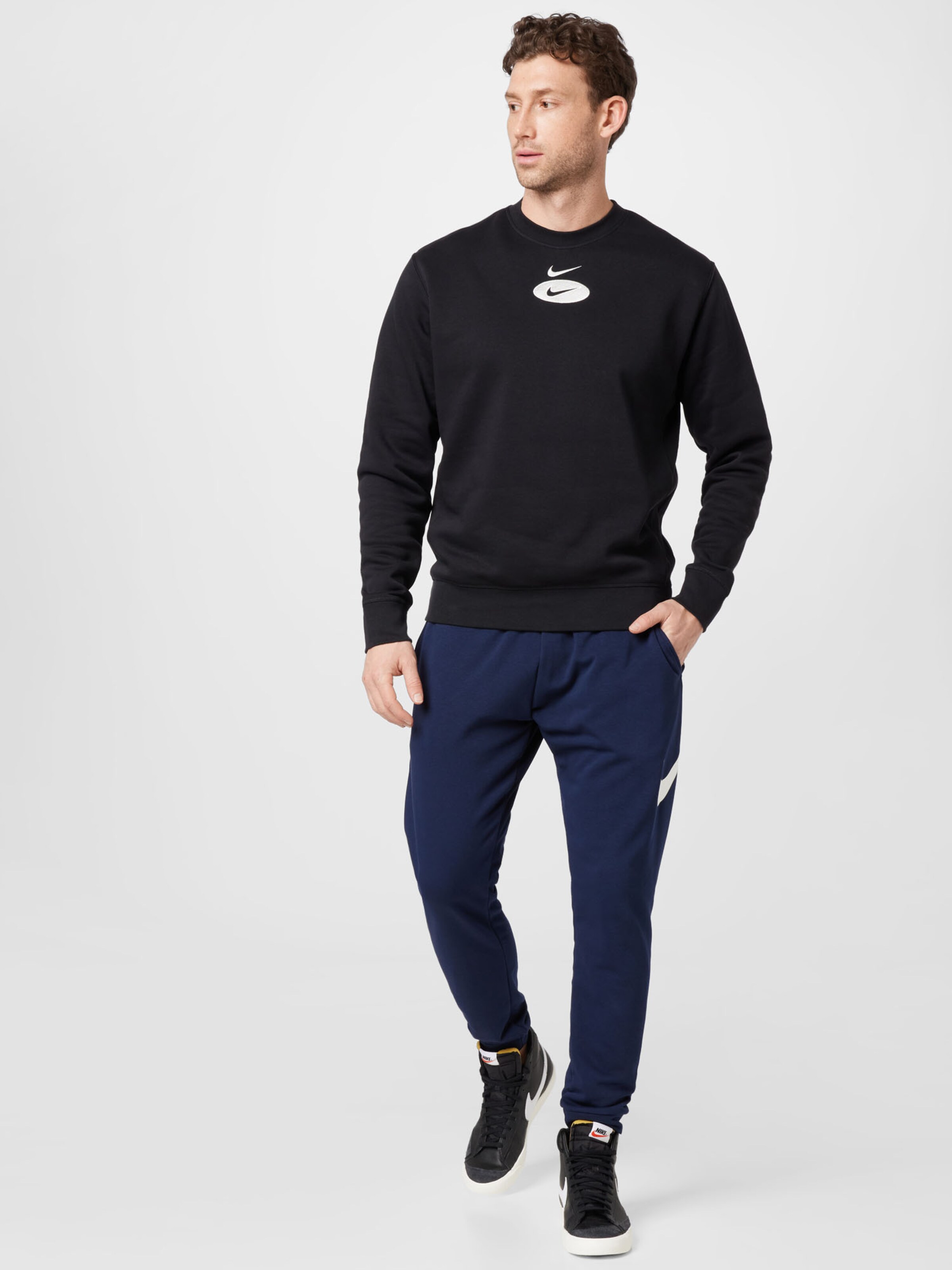 Männer Sweat Nike Sportswear Sweatshirt in Schwarz - ZS95269