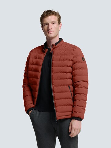 No Excess Between-season jacket in Red: front