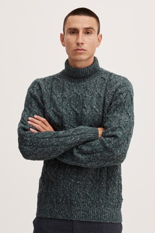 Casual Friday Sweater 'Karl' in Green: front