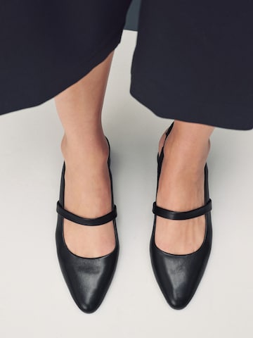 Next Slingback pumps 'Forever Comfort' in Black
