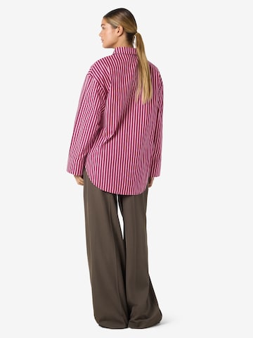 Noisy may Blouse in Roze