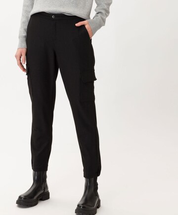 BRAX Cargo Pants in Black: front