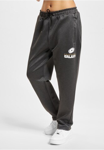 regular Pantaloni 'DefShop x European League of Football Frankfurt Galaxy' di European League of Football in grigio