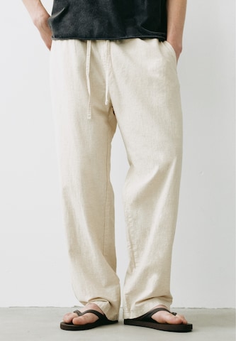 Largi Pantaloni de la Pull&Bear pe bej: față