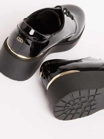 Lipsy Félcipő - fekete