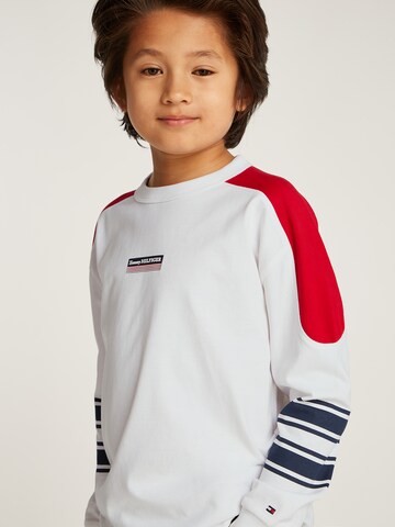 T-Shirt TOMMY HILFIGER en blanc