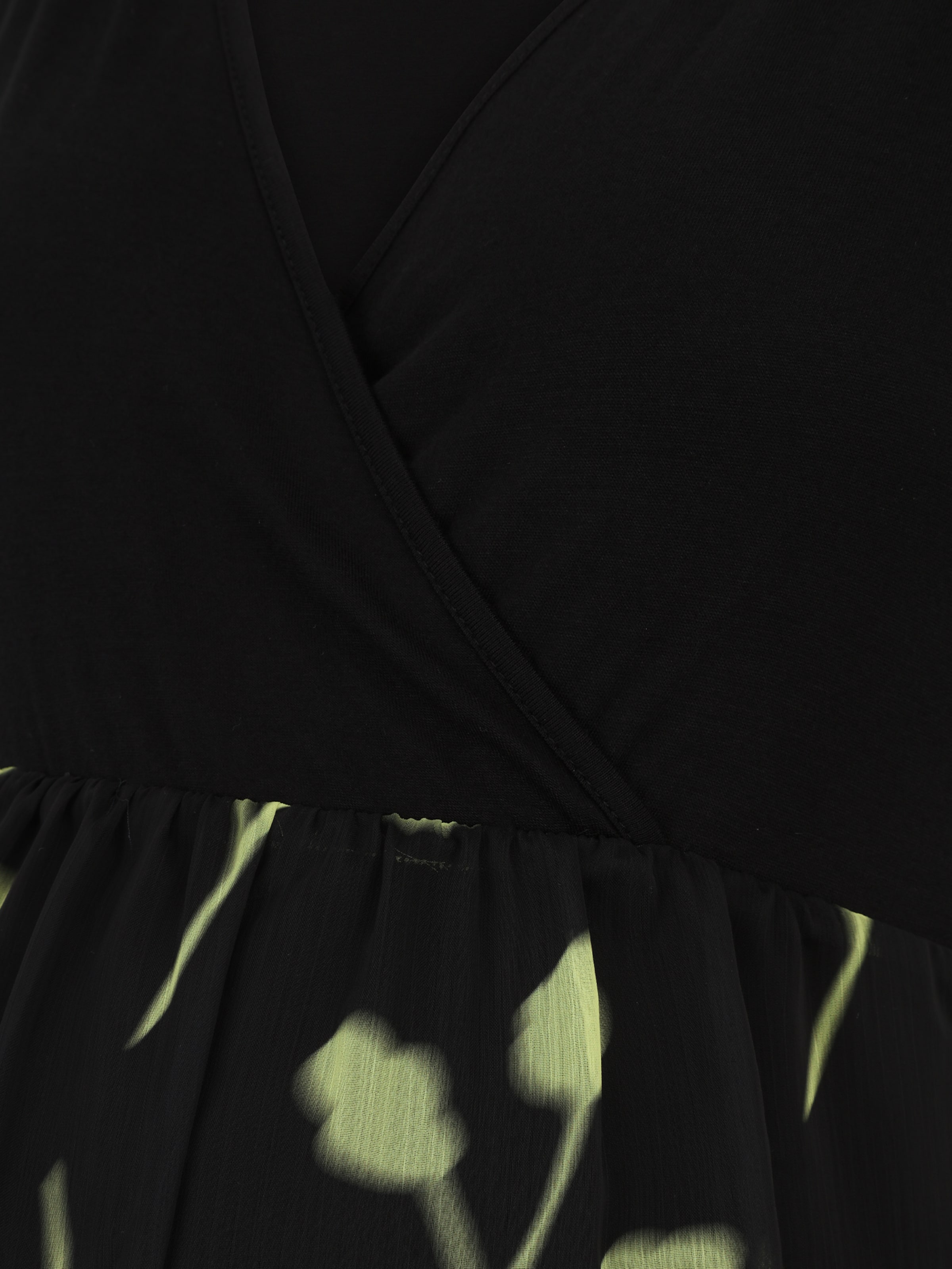 Attesa Dress in Black