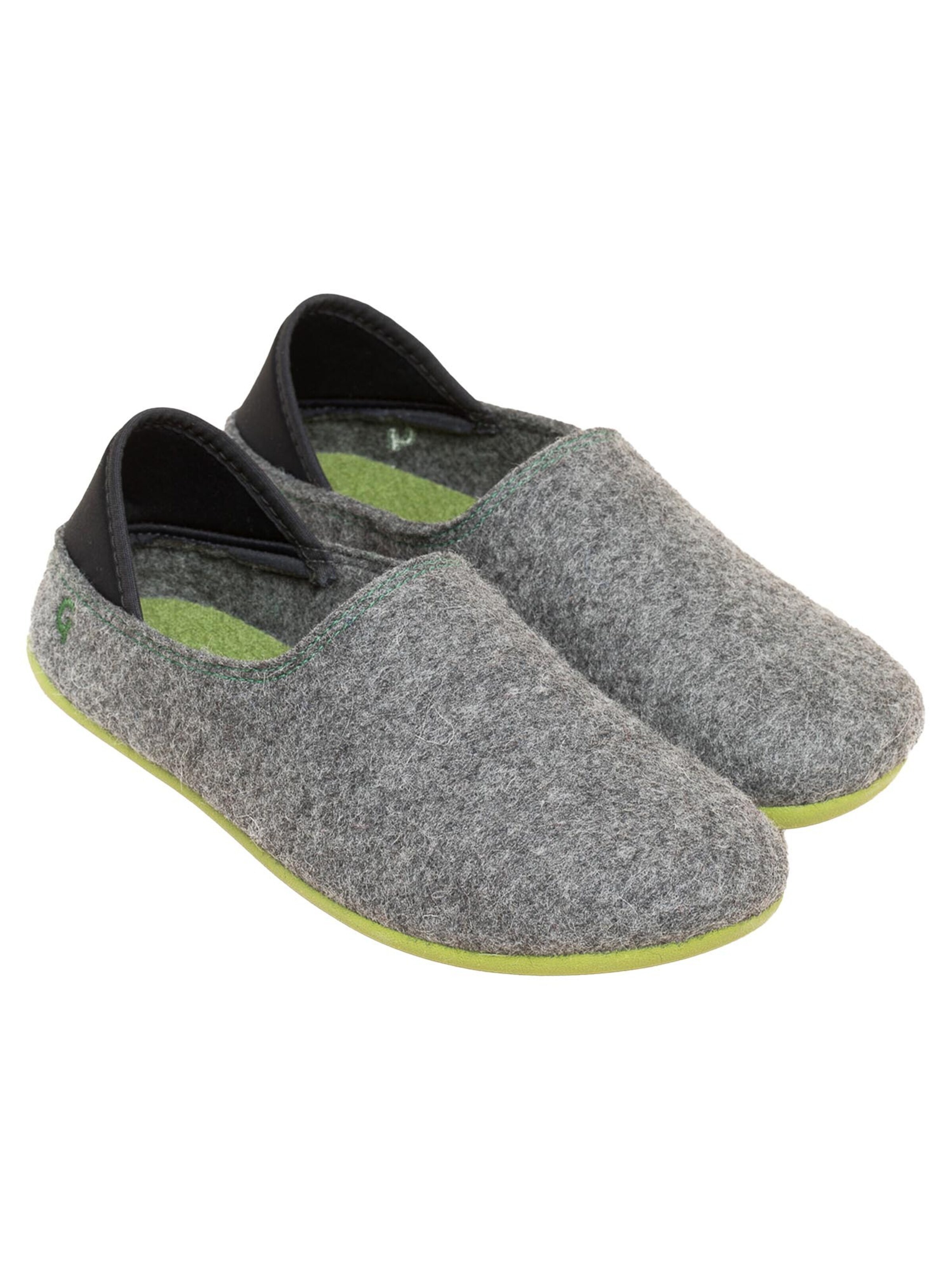 Gottstein Classic Flats 'Wool Slip-On' in Grey