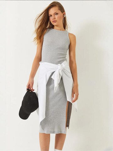 Robe Bianco Lucci en gris