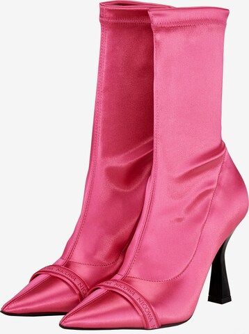 Nicowa Booties in Pink