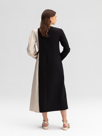 Robe Touche Prive en noir