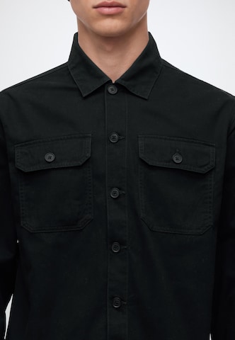 JACK & JONES Regular Fit Paita 'JCOFUSION CLASSIC' värissä musta