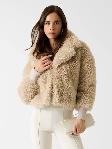 GUESS Between-Season Jacket in Beige: front