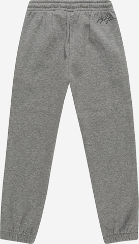 Jordan Tapered Hose 'Essentials' in Grau