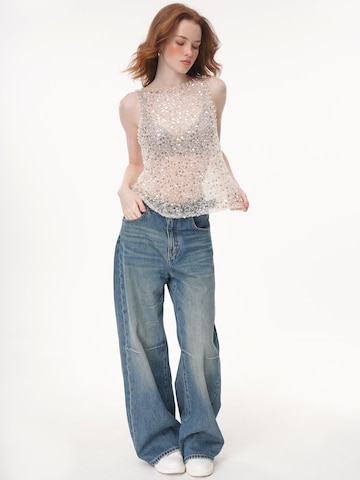Camicia da donna 'All Over Sequin Rhinestone Mesh Sleeveless Top, Crew Neck Sheer Loose Fit Beaded Vest' di yoligex in bianco