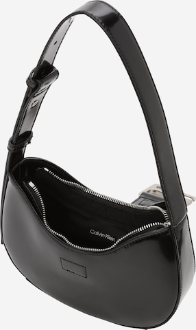 Calvin Klein Jeans Regular Schultertasche in Schwarz