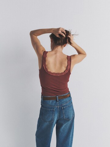 The Set Top | rjava barva