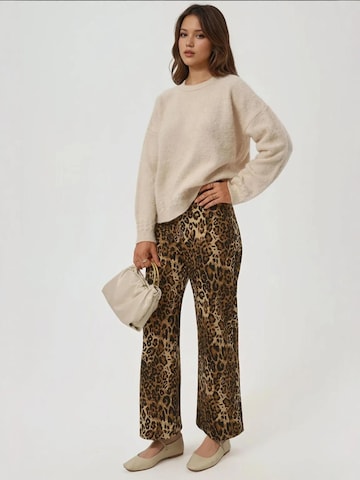 Hiccup Sweater in Beige