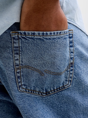 Jack & Jones Plus Loosefit Jeans 'JJICHRIS JJORIGINAL' in Blau