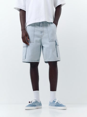 Pull&Bear Baggy Cargo jeans in Blue: front