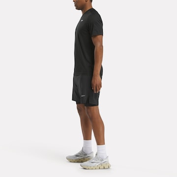 Reebok regular Παντελόνι φόρμας σε μαύρο