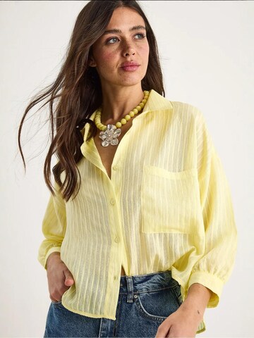 Bianco Lucci Blouse in Yellow