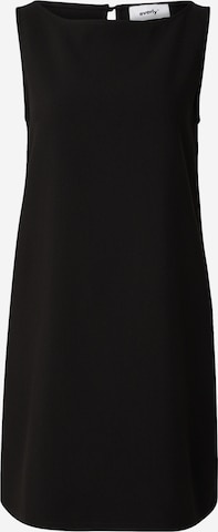 Everly - Vestido en negro: frente