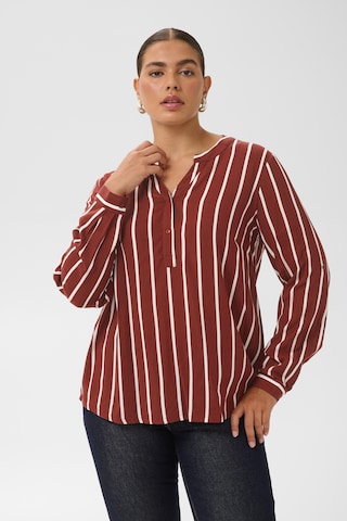 KAFFE CURVE - Blusa 'Sida' en rojo: frente