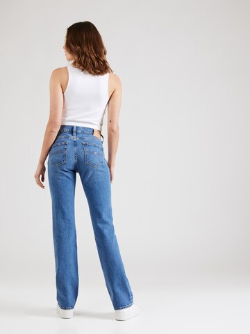 Tommy Jeans Regular Jeans 'MADDIE' in Blau
