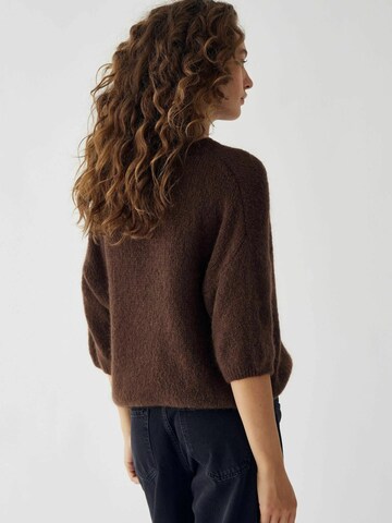 Noella Top ' Mimi ' – hnědá
