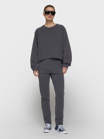10Days Slim fit Trousers in Grey: front