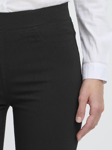 Oxmo Slim fit Trousers 'Keily' in Black