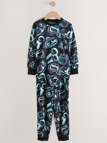 Pijamale de la Next pe verde