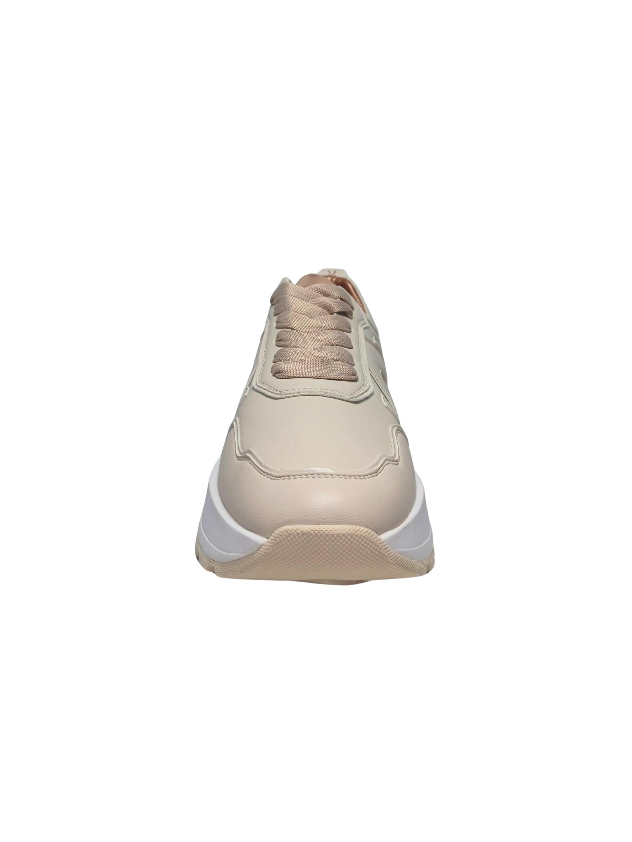 Baskets basses Alexander Smith en beige