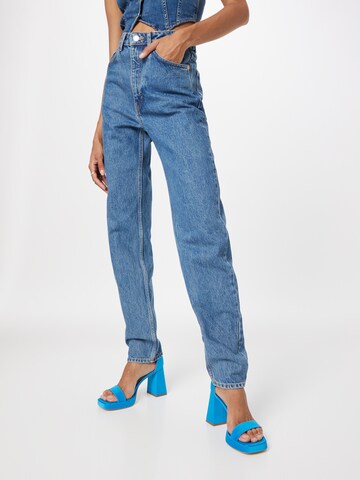 WEEKDAY Tapered Jeans 'Lash' in Blauw: voorkant