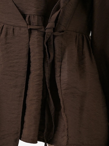 Bigdart - Blusa em castanho